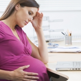 În ce condiţii trebuie să muncească femeia însărcinată