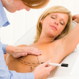 Siliconarea sânilor nu e posibilă fără avizul medicului