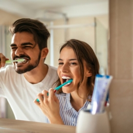 Spălatul pe dinţi ne ajută să nu ne pierdem minţile