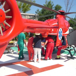 Tânăr de 18 ani, adus în comă la Spitalul Judeţean cu elicopterul SMURD