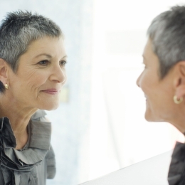 Tulburarea bipolară poate pune stăpânire pe emoţiile şi comportamentul pacienţilor