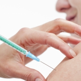 Medicii specialişti recomandă vaccinarea antigripală