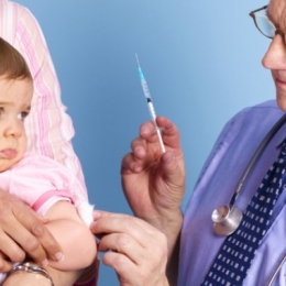 Veste şoc, pentru mămici: vaccinul ROR, obligatoriu de la 9 luni. Epidemia de rujeolă a ucis 7 copii