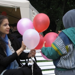 "Părinţii de îngeri" vor înălţa baloane spre nori, odată cu dorul lor
