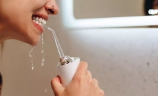 Cum funcționează un duș bucal și cui îi este recomandat