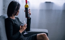 Mare grijă! Nu trebuie să beți mult ca să deveniți dependenți de alcool