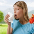 Primăvara favorizează apariţia astmului bronşic