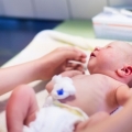 Metode de îngrijire a bontului ombilical al nou-născutului