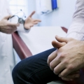 Cancerul de prostată: tratament, simptome, cauze şi factori de risc