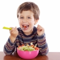 Ce este bine să mănânce copiii. Sfaturi de la specialişti