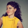 Scăpați de simptomele deranjante ale cistitei cu remedii naturale!