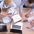 Controale la clinicile private. „Există suspiciuni că se înregistrează consultaţii fictive!”