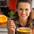 Dieta cu supă este restrictivă şi vă compromite sănătatea