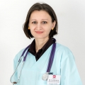 De ce abuzează părinţii de antibiotice în tratarea copiilor