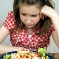 Bulimia afectează dramatic sănătatea. 