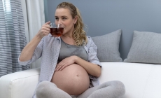 Ceaiurile de ghimbir şi soc vă fac sarcina mai ușoară