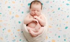 Criza genitală apare la bebeluși la câteva zile de la naștere