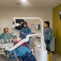 Implantul dentar chirurgical ghidat, mai sigur, mai uşor, mai confortabil