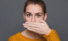 V-ați pricopsit cu herpes? Cum scăpați mai repede de el