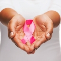 Cancerul de sân poate fi prevenit. Ce sfaturi oferă specialiştii Iowemed