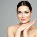 Situații în care se recomandă efectuarea unui lifting facial