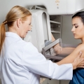Mamografia, bună sau rea? În ce măsură sunt afectate pacientele