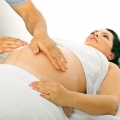 Masajul prenatal, relaxare şi beneficiu pentru gravide