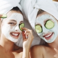 Măşti cosmetice pentru hidratarea tenului