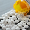 Nu cumpăraţi medicamente de pe internet !