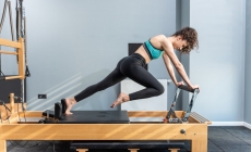 Exercițiile de pilates pot ameliora durerea lombară, în cazul vârstnicilor