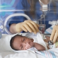 Totul despre prematuritatea târzie şi efectele sale asupra nou-născutului. „Riscul de autism este mare”