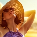 Ultravioletele, un pericol pentru piele! Dermatologii recomandă protecţia, încă din aprilie
