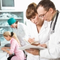 Veşti bune pentru medicii rezidenţi. „Salariile vor creşte considerabil”