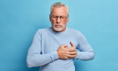 Stimulatorul cardiac produce impulsuri electrice care susțin inima să bată într-un ritm normal