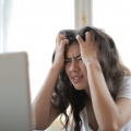 O persoană din două va suferi de o tulburare mintală până la 75 de ani