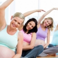 Yoga pentru gravide, relaxare şi armonie
