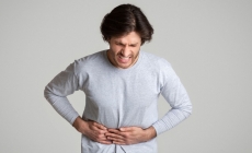 Vi se pare că „vă vorbește” burta? Ce înseamnă, de fapt, zgomotele intestinale